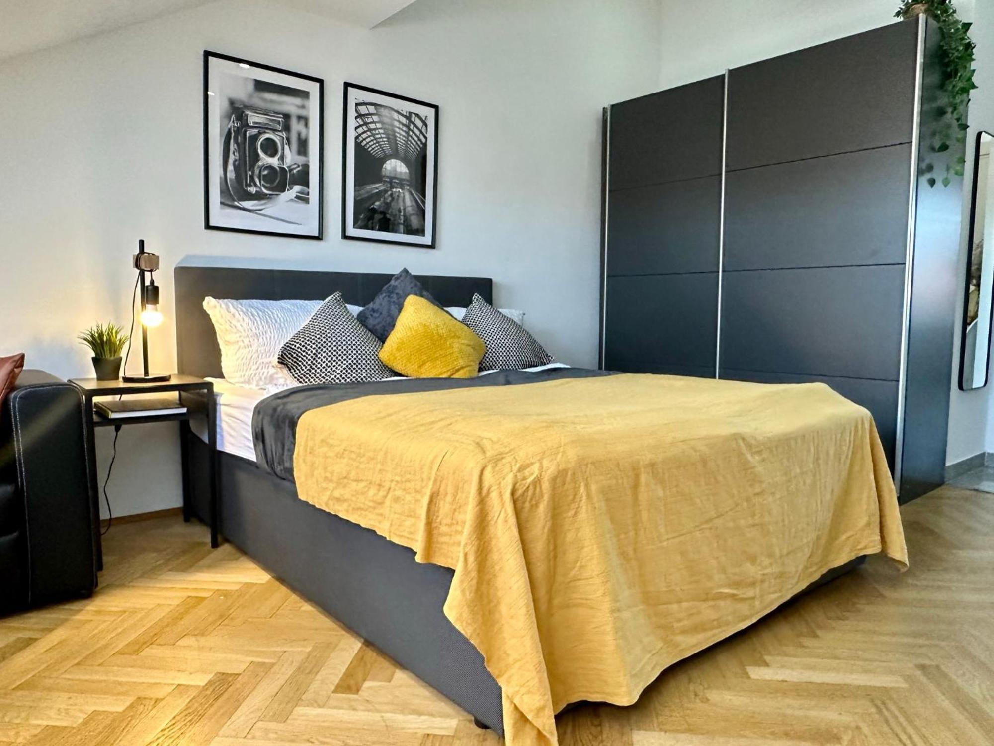Apartments I 5 Minutes To Metro Vienne Extérieur photo
