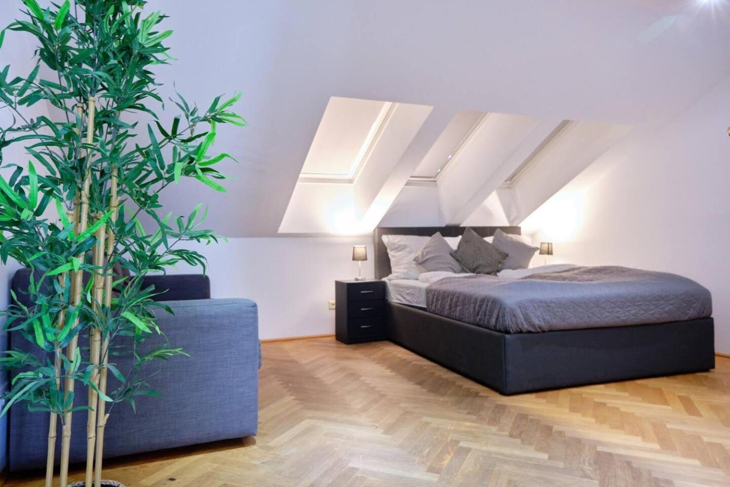 Apartments I 5 Minutes To Metro Vienne Extérieur photo